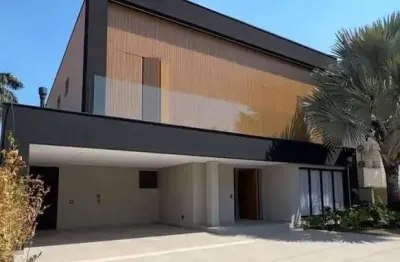 Casa em condomínio fechado com 4 quartos à venda na Alameda Tilápia, Alphaville, Santana de Parnaíba