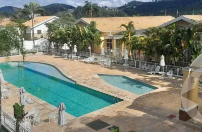 Casa com 3 dormitórios à venda, 180 m² por r$ 1.830.000 - tamboré 06 - santana de parnaíba/sp