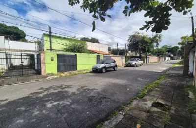 Vendo casa no bairro de campo grande. recife, próximo ao hipódromo