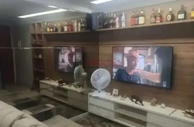 Apartamento na qs 27, cond. 39-riacho fundo ii, 03 quartos, suíte