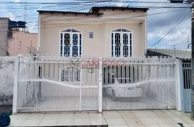 Casa, sobrado, 03 quartos com suíte no riacho fundo ii, com armários, na qn 5c