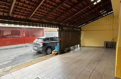 Casa na laje, 3 quartos, 2 suíte, garagem coberta, aceita financiamento, casa na candangolândia qr 01