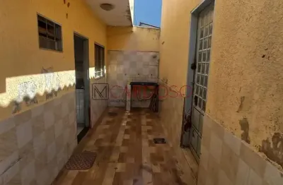 Casa 02 quartos em samambaia, esquina na laje, aceita financiamento e fgts, com ponto comecial