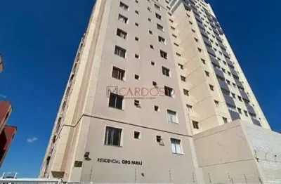 Apartamento 02 quartos, suíte, varanda  res. ciro faraj qnn 11-ceilândia sul,