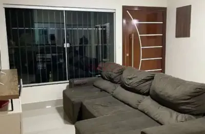 Casa trecho 03 sol nascente 03 quartos na laje, ceilândia df, imovel para pessoal exigentes