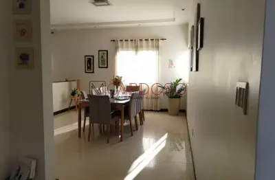 Casa vicente pires 5 quartos, sendo 3 suites, cond fechado ao lado do taguapark .