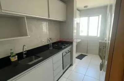 Apartamento na qnc 01 paradiso clube residence 02 quartos reformado