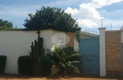Casa térrea para venda em itapetininga, vila nastri / bancários, 5 dormitórios, 3 suítes, 5 banheiros, 6 vagas