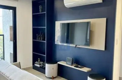 Apartamento novo mobiliado e decorado, 1 suíte e 1 quarto, na av. paraná!