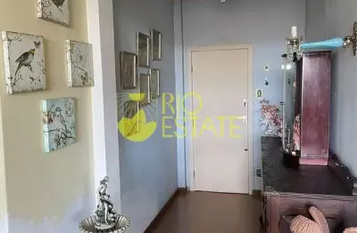 Excelente apartamento com 3 quartos localizado no edifício pastor