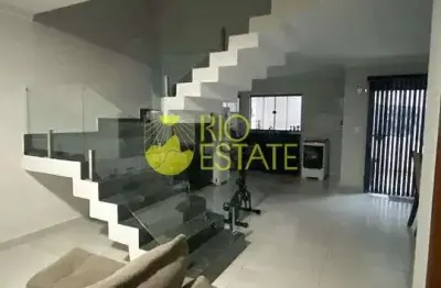Casa triplex linda, alto padrão, 3 quartos, 170m2, à venda, barreira cravo - volta redonda, rj