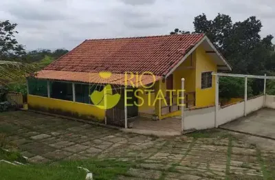 Casa com 2 dormitórios à venda, 67 m² por r$ 490.000,00 - penedo - itatiaia/rj