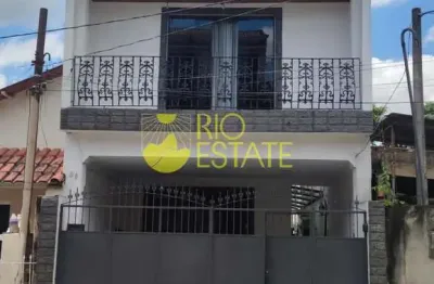 Casa com 3 quartos à venda na Rua Pedro Paulino, Centro, Barra Mansa