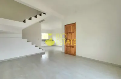 Casa com 2 quartos à venda na Rua Ébano, Roma, Volta Redonda