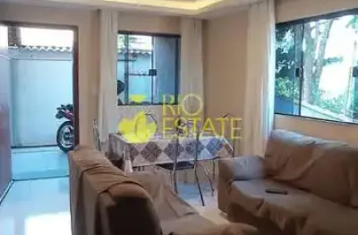 Casa com 3 quartos à venda na Rua São Luís, Loteamento São Vicente, Barra Mansa