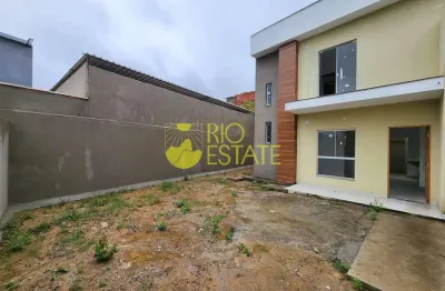 Casa duplex com quintal grande, 125m², volta redonda, rj