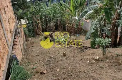 Terreno à venda na Rua João Domingos de Araújo, Santa Maria II, Barra Mansa