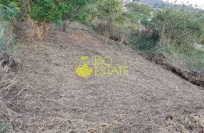 Terreno à venda na Rua Renata Bello, Vila Ursulino, Barra Mansa