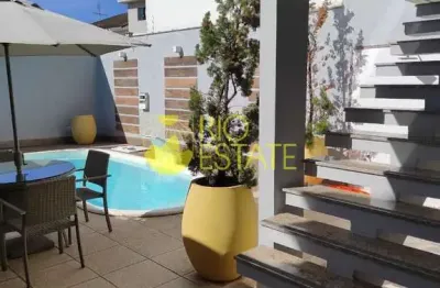 Casa 3 quartos, 330m2, village santa helena, jd amália -- volta redonda/rj