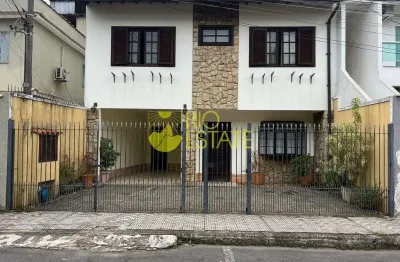 Casa com 4 quartos à venda na Rua Elza Maria de Amorim, Saudade, Barra Mansa