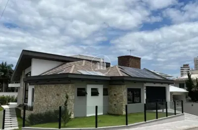 Casa com 3 quartos à venda na Rua das Cambiúnas, 202, Pedra Branca, Palhoça