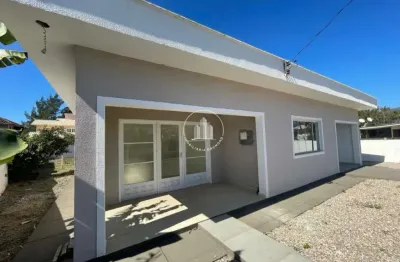 Casa com 4 quartos à venda na Rua Inocêncio Chaves de Souza, 207, Barra do Aririú, Palhoça