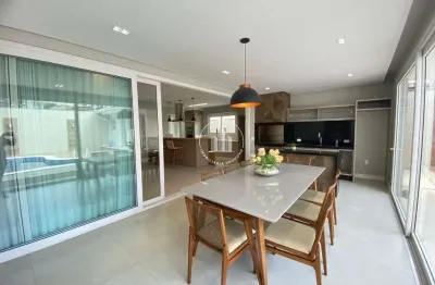 Casa com 3 quartos à venda na Rua das Baronesas, 871, Pedra Branca, Palhoça