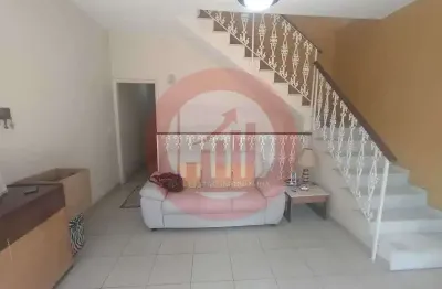 Casa com 3 quartos à venda na rua deputado soares filho, tijuca, rio de janeiro, 184 m2 por r$ 790.000