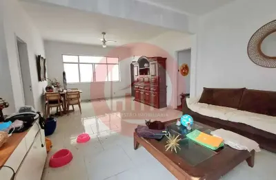 Apartamento à venda. 3 quartos, localizado na rua Clóvis Bevilaqua, bairro Tijuca RJ.