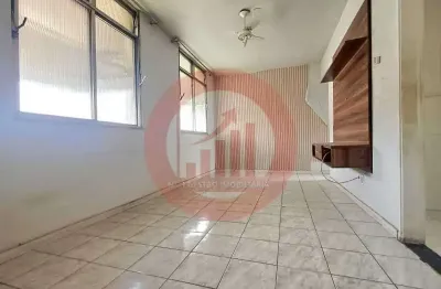 Apartamento à venda, composto com 4 quartos. Rua São Francisco Xavier, RJ.