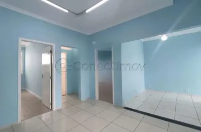 Imóvel comercial de 104m² com 02 banheiros disponível para locação - centro