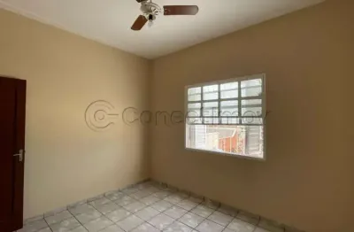 Casa sobrado de 122m² com 03 quartos sendo 01 suíte disponível para locação - vila tibério