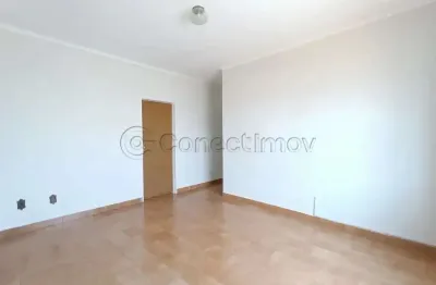 Casa de condomínio de 92m² com 03 quartos para locação - jardim antártica