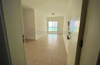 Apartamento de 90m² com 02 quartos sendo 01 suíte para locação -jardim botânico
