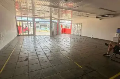 Imóvel comercial de 218m² com 04 banheiros disponível para locação - jardim paulistano