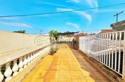 Sobrado de 185m² com 03 quartos para locação - campos elíseos