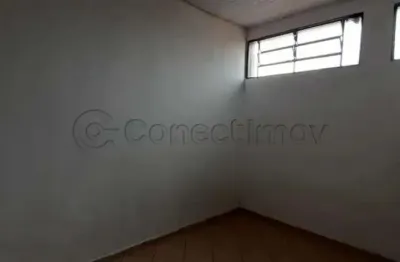 Galpão de 11m² com 01 banheiro disponível para locação - campos elíseos