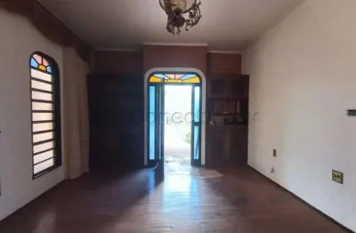Casa de 514m² com 03 quartos sendo 01 suítes para locação - vila monte alegre
