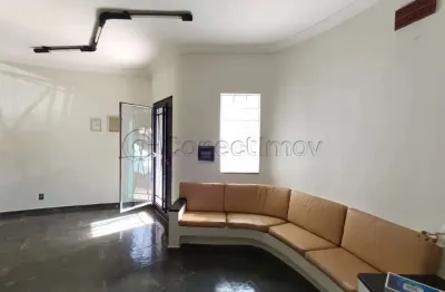 Sala comercial e 32m² com 02 banheiro disponível para locação - vila seixas