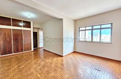 Apartamento com 3 quartos para alugar no Centro, Ribeirão Preto 