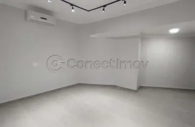 Salão comercial de 20m² com 01 banheiro disponível para locação - jardim são luiz