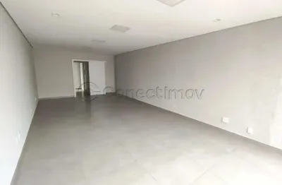 Imóvel comercial de 47m² com 01 banheiro disponível para locação - centro