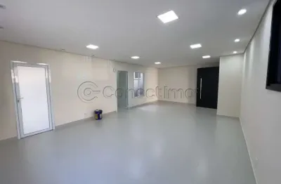 Casa de 253m² com 03 quartos sendo 01 suíte disponível para venda e locação - jardim irajá
