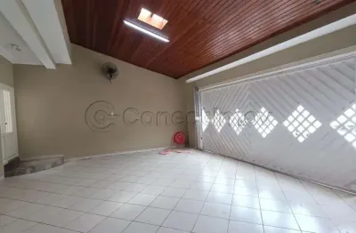 Casa de 223m² com 03 quartos sendo 01 suíte para locação e venda - parque das figueiras