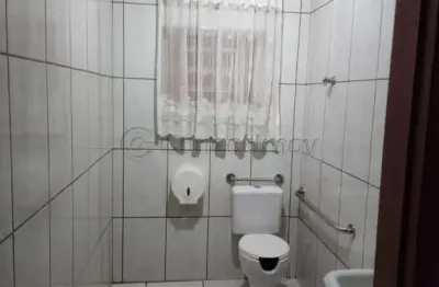 Casa de 229m² com 03 quartos sendo 01 suíte disponível para locação e venda - independência