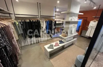 Sala comercial de 80m² com 02 banheiros para locação - jardim são luiz
