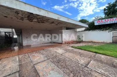 Casa de 660m² com 07 quartos e 02 suítes disponível para locação - alto da boa vista