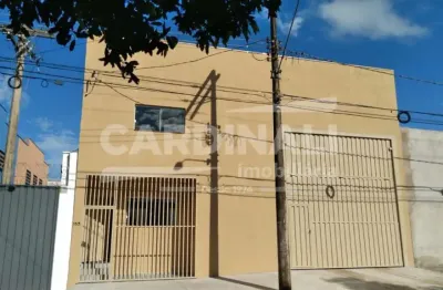 Galpão comercial de 600m² com 02 salas amplas e 05 banheiros para locação e venda - Jardim Zara