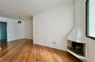 2 dormitórios + 3 recersível ótima planta predio lazer total  proximo berrini e estação metro campo belo