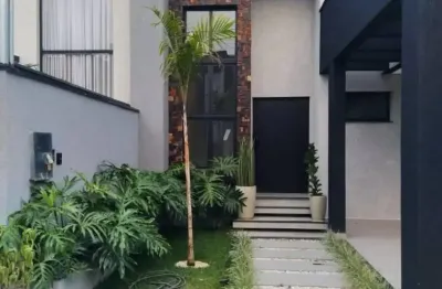 Linda casa com uma vista maravilha para as montanhas. fica em um condomínio com segurança.